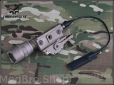 Фонарь тактический EmersonGear M620U LED Tactical Flashlight (цвет черный)